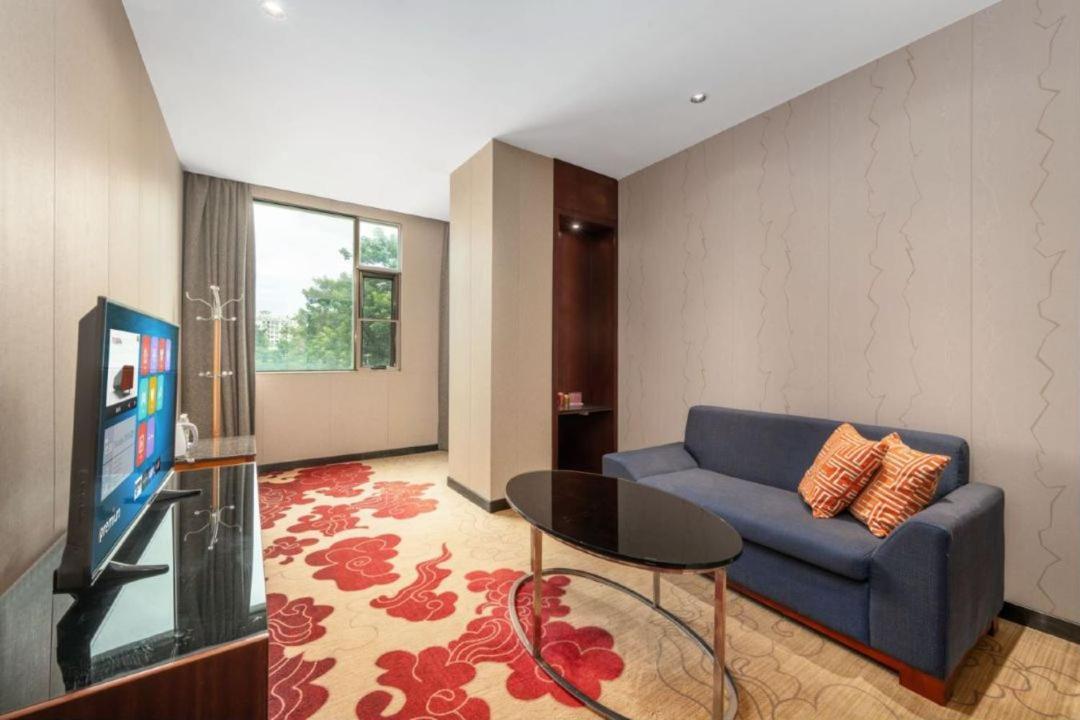 Mizparton Hotel South Qianjin Road Heshan  Esterno foto